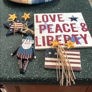 Patriotic Hanging Decor Set with Stars and Stripes